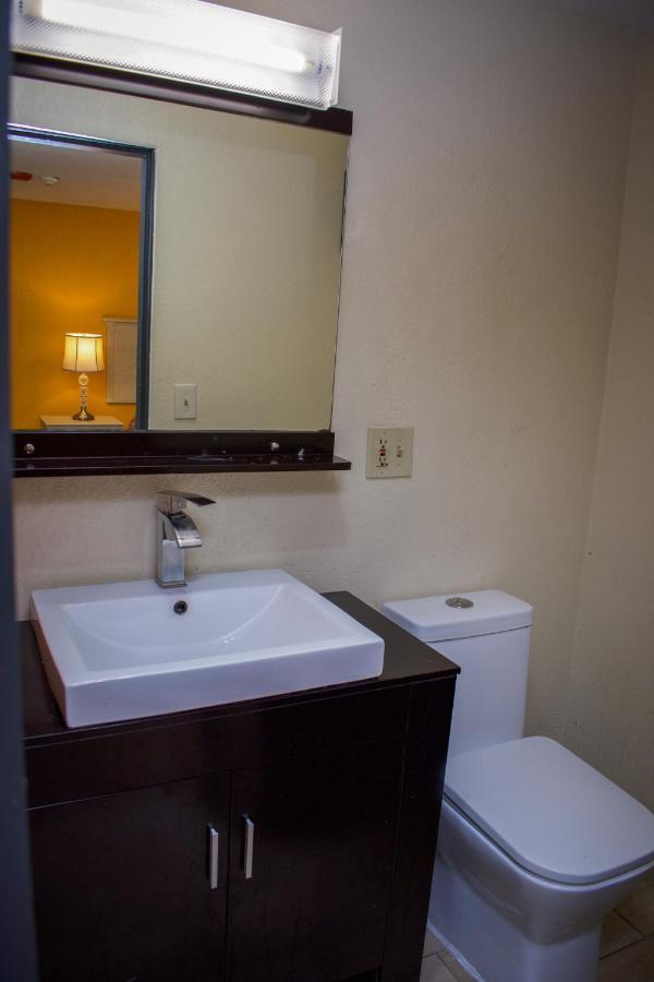 Travel Hotel North Kingstown