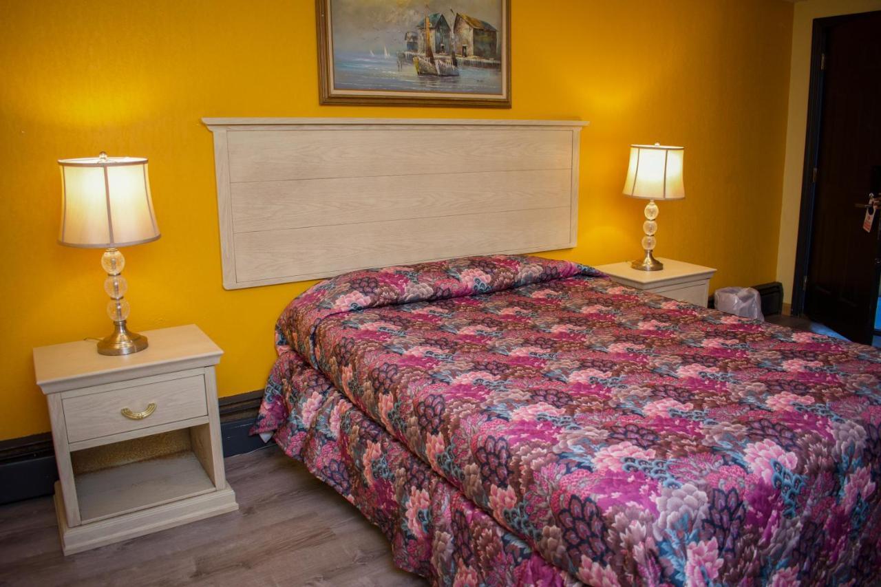 Travel Hotel