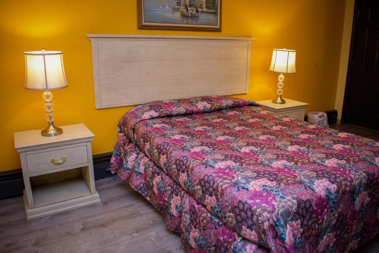 Travel Hotel